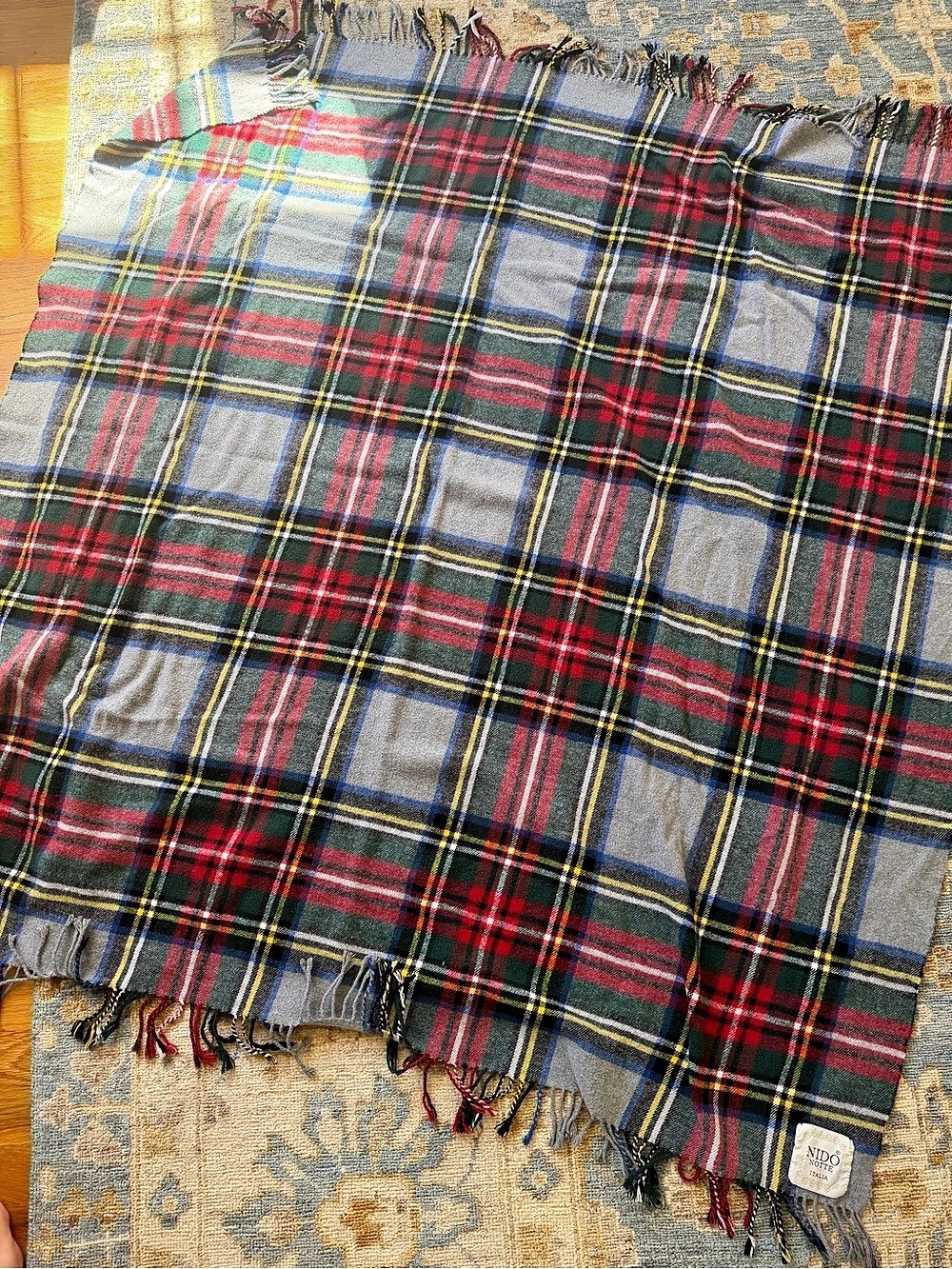 Nido Notte Plaid Scarf in Gray & Red Like New